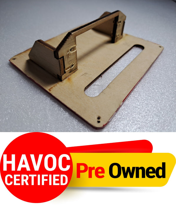 STANDARD SERVO MOUNT(RED) FOR PLANE 70MMX84MM PRE OWNED QUALITY