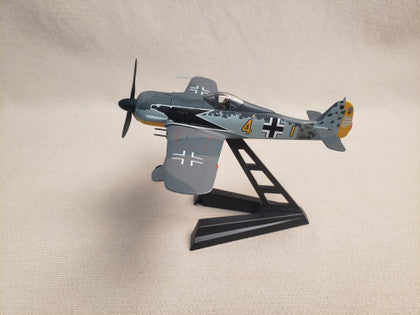 JC Wings Focke-Wulf FW 190A-4 1:72 Scale Diecast Aircraft – Major Siegfried Schnell (1943) | JCW-72-FW190-002