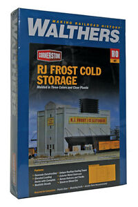 WALTHERS CORNERSTONE HO SCALE RJ FROST ICE & STORAGE MODEL KIT 933-3020