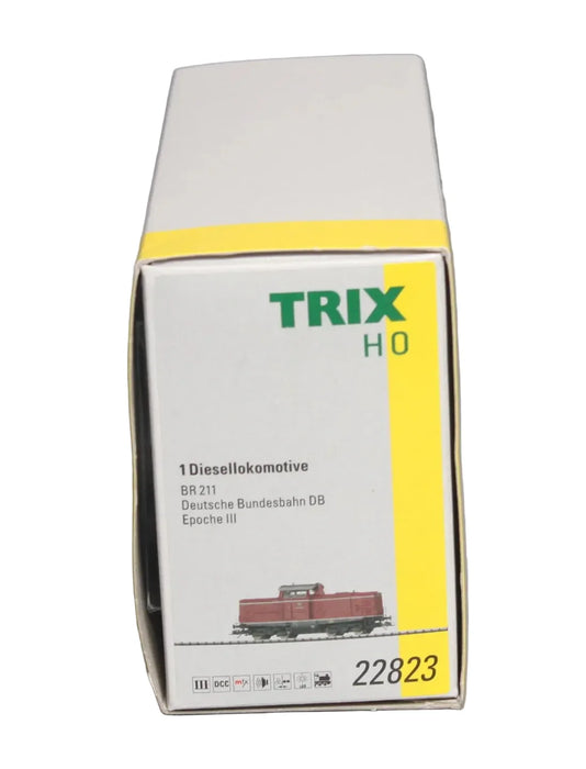 TRIX HO Scale 1:87 DB Class V 100.10 Diesel Locomotive – German Deutsche Bundesbahn Model (22823)