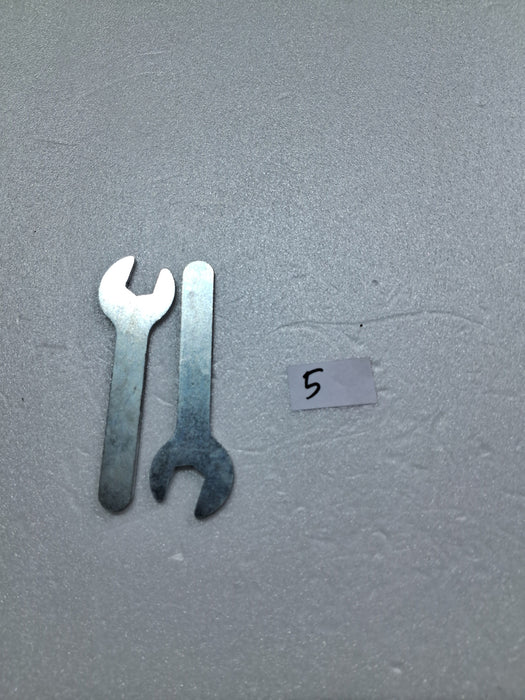 WRENCH 8MM