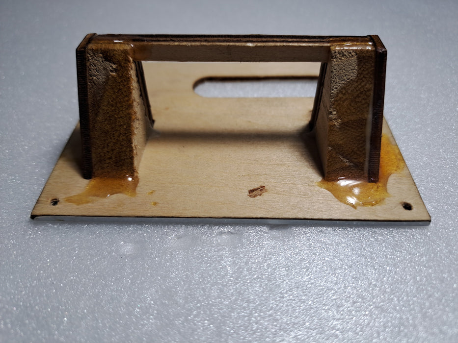 STANDARD SERVO MOUNT (WHITE) FOR PLANE 68MMX85MM PRE OWNED QUALITY