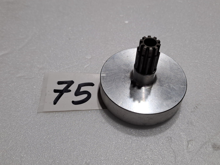 HIROBO SDX SWM CLUTCH BELL WITH GEAR FOR 50 SIZE ENGINE PRE OWNED QUALITY