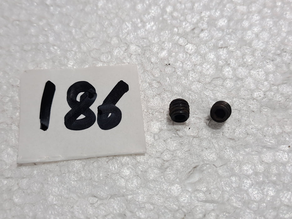 GRUB SCREW 4 MM X 4MM  PACK OF 2