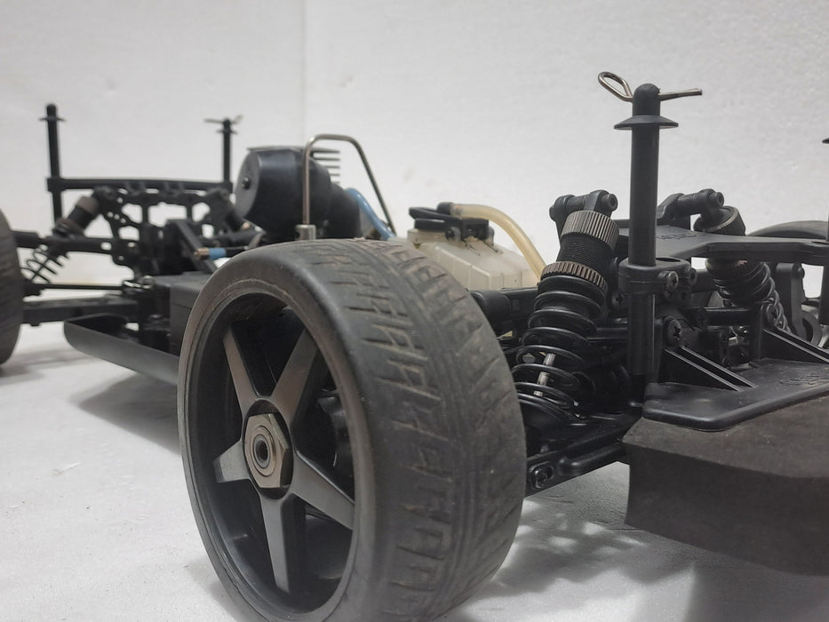 KYOSHO INFERNO GT2VE DODGE CHALLANGER 1/8 SCALE RED QUALITY PRE OWNED