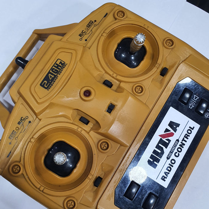 HUINA 1583 SPARE PART REMOTE (NOT WORKING)