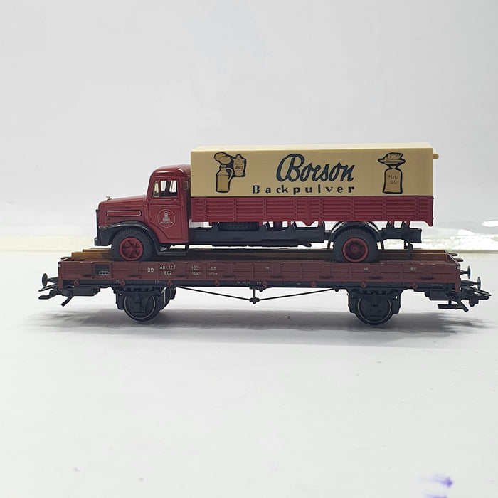MARKLIN H0 46361 1/87 SCALE  DB R02 STAKE CAR WITH MAN F8 FLATBED TRUCK LOAD