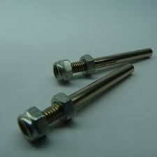 MIRACLE WHEEL AXLE WITH NUT M4 (DIA 4X L 30MM)