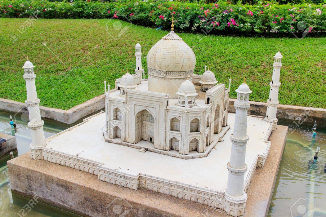 TAJ MAHAL BIG