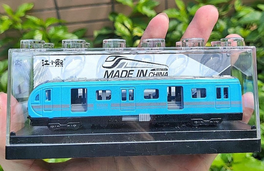 DIECAST MODEL 1/64 TRAINS