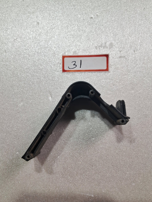 450 HILLER HELI BATTERY MOUNT PRE OWNED QUALITY