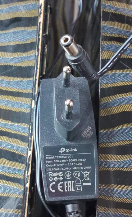 ADAPTOR 100 to 240 output 12V 1.5A 18W WITH ROUND PIN PRE-OWNED QUALITY