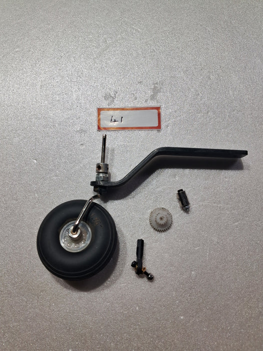 AIRPLANE TAIL LANDING GEAR SET QUALITY PRE OWNED