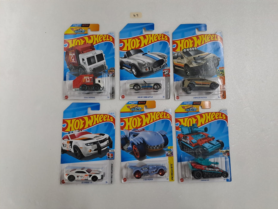 HOT WHEELS - CASE M- BASIC CAR ASSORTED (PACK OF 6 )-DIECAST