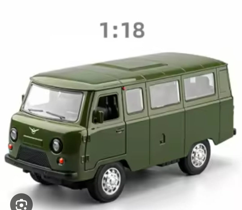 UAZ 31514 VAN 1:18 DIACAST CAR MODEL SR-1811B PULL BACK WITH SOUND & LIGHT (GREEN