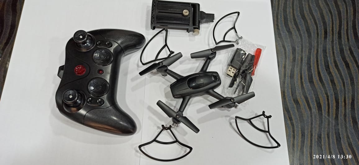 Toy Drone (Suitcase Hp 44)