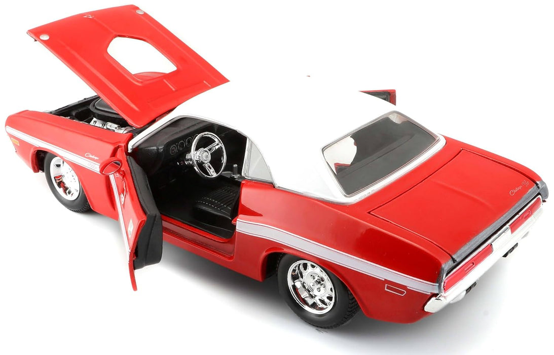 MAISTO 1970 DODGE CHALLENGER R/T COUPE 1/24 DIECAST 51263