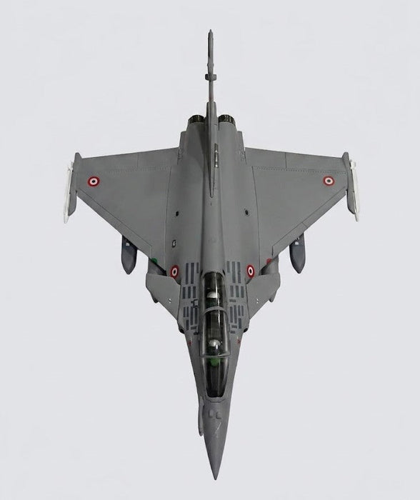 DIECAST AIRPLANE MODEL RAFALE 1/72 L-21CM W-16CM & 8CM TALL PLAIN GREY