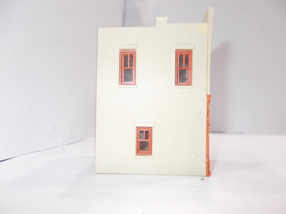 Ho Scale Woodland Scenic Apartments