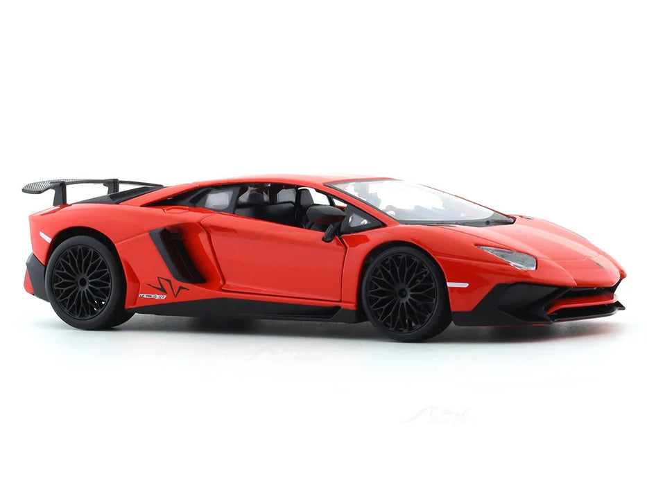BBURAGO LAMBORGHINI AVENTADOR SV COUPE RED 1:24 SCALE DIECAST MODEL 18-91079