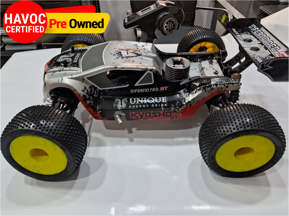 KYOSHO INFERNO NITRO RC CAR NEO ST 1/8 TRUGGY RTR (QUALITY PREOWNED)