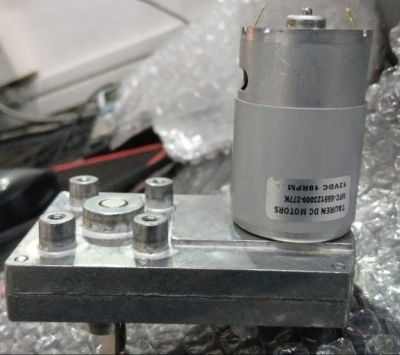 12V RECTANGLE GEAR / GEARED MOTOR 1 TAUREN DC MOTOR MFC-555123000-277K 12V DC 10RPM