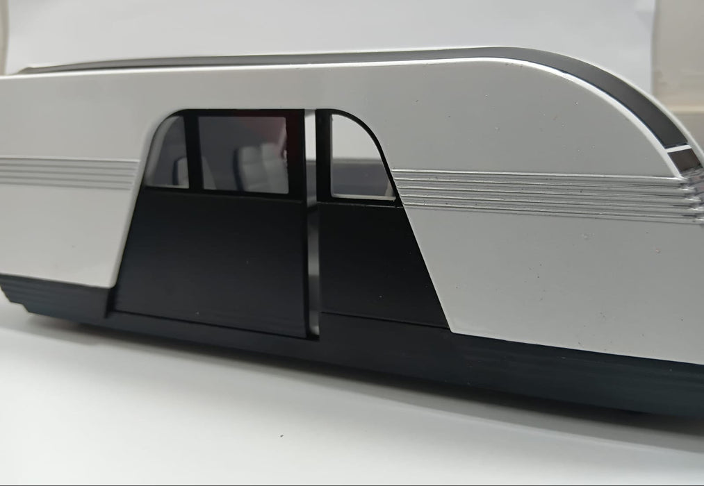 XHD MODEL TESLA ROBOVAN METAL BODY SCALE MODEL 1/24 REMOTE KEY WHITE COLOR