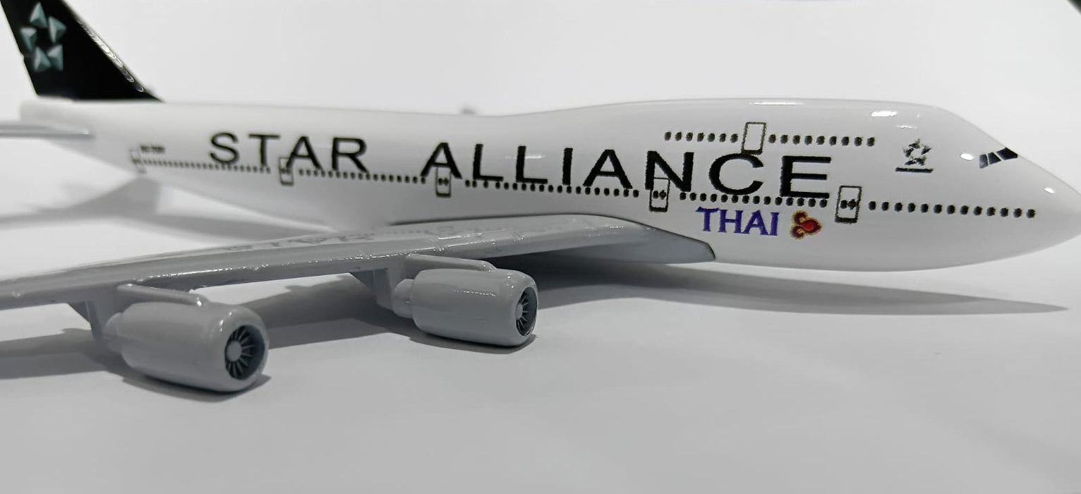 AIRPLANE DIECAST STAR ALLIANCE THAI A380 16CM