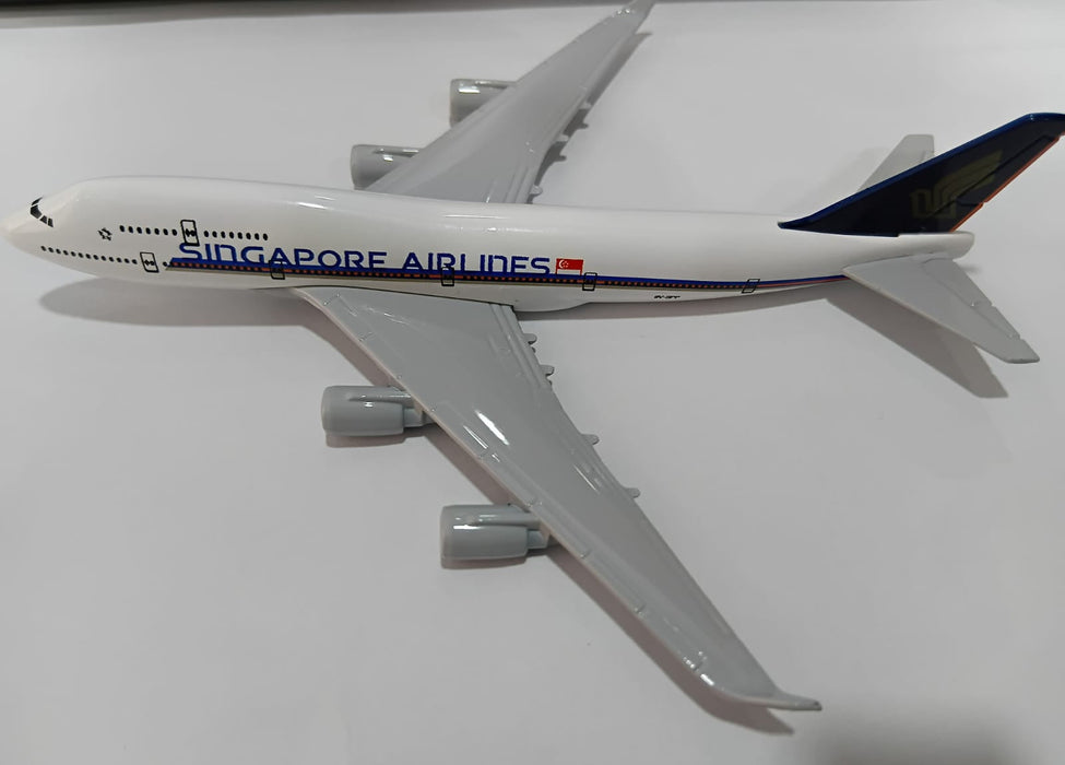 AIRPLANE METAL DIECAST SINGAPORE AIRLINE 9V-SPP A380 16CM