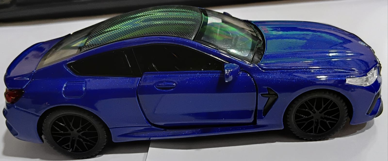 DIECAST BMW IIM8 1:32 SCALE MODEL CAR BLUE (D21006)