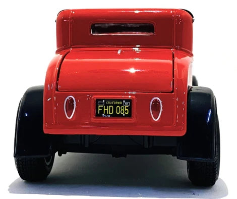 MAISTO 1929 FORD MODEL A RED 1/24 DIE CAST MODEL