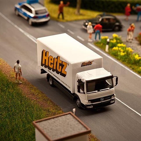 FALLER 161560 LKW MB ATEGO HERTZ (HERPA)