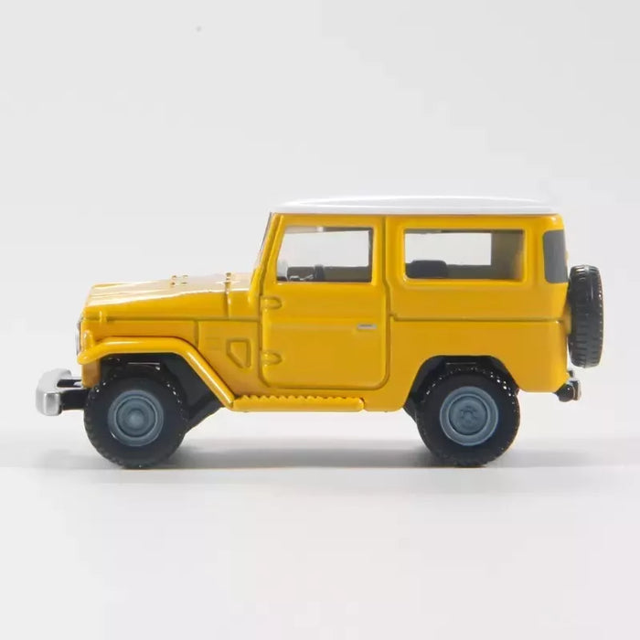 TOMICA TOYOTA LAND CRUISER 1/60 NO:O4