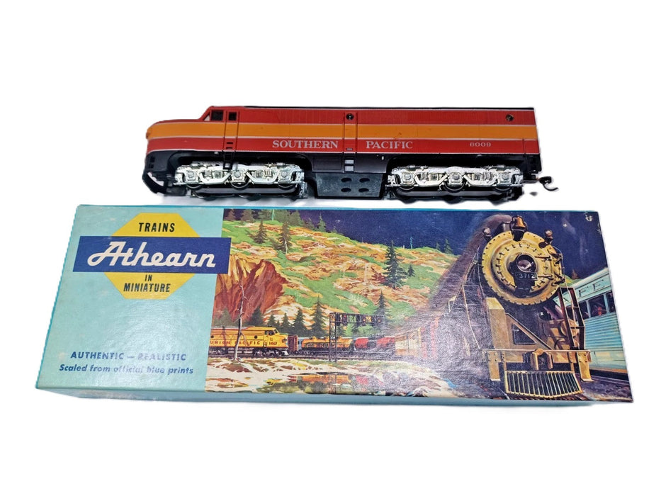 ATHEARN HO-SCALE TRAIN ENGINE 3306 SOUTHERN PACIFIC DAYLIGHT PA-1
