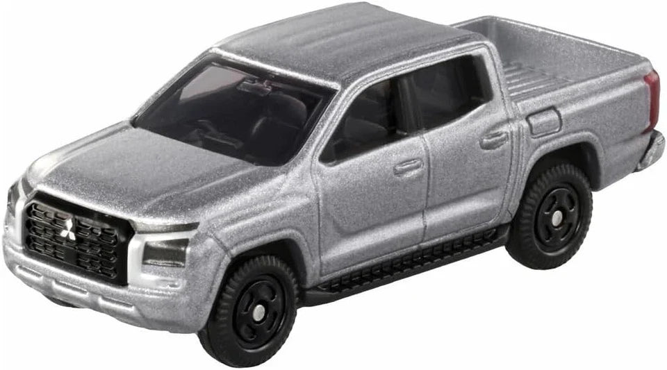 TAKARA TOMY MITSUBISHI TRITON 30 1/70