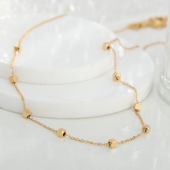 CALLA Square Beads Dainty Gold Chain Necklace