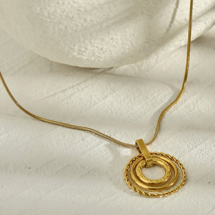 AMELIA Gold Necklace