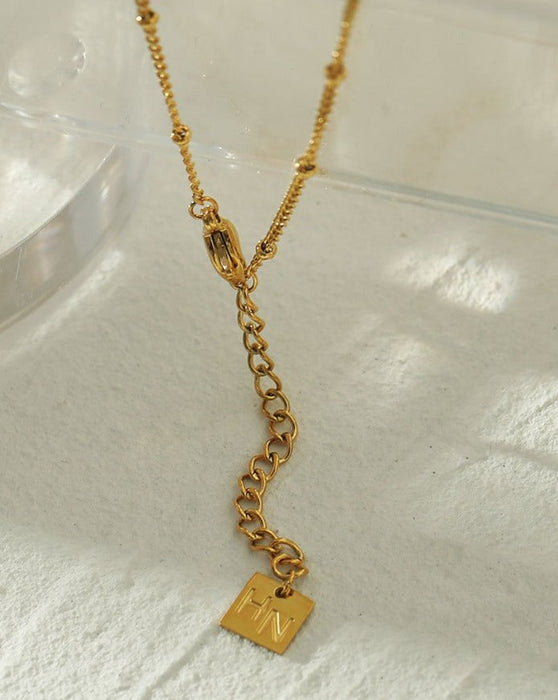 AVA Necklace