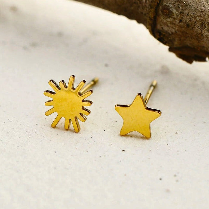 HEAVENLY 2-Pair Stud Earrings Set