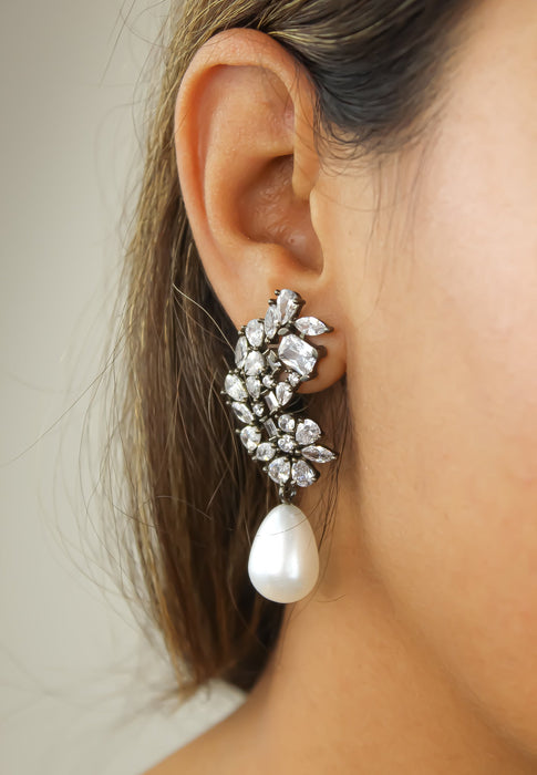 Frosty Pearl Earrings by Bombay Sunset