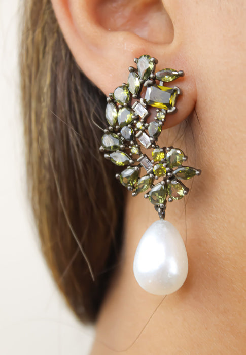 Frosty Pearl Earrings by Bombay Sunset