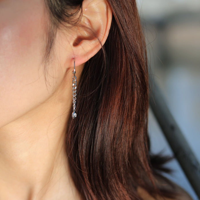 MIYA Drop Earrings