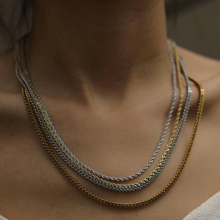 FARAH Cuban Link Silver Chain Necklace