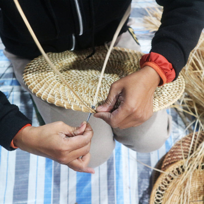 Round Wicker Charger | Woven Rustic Dinnerware Tableware for Dinner, Party, Wedding